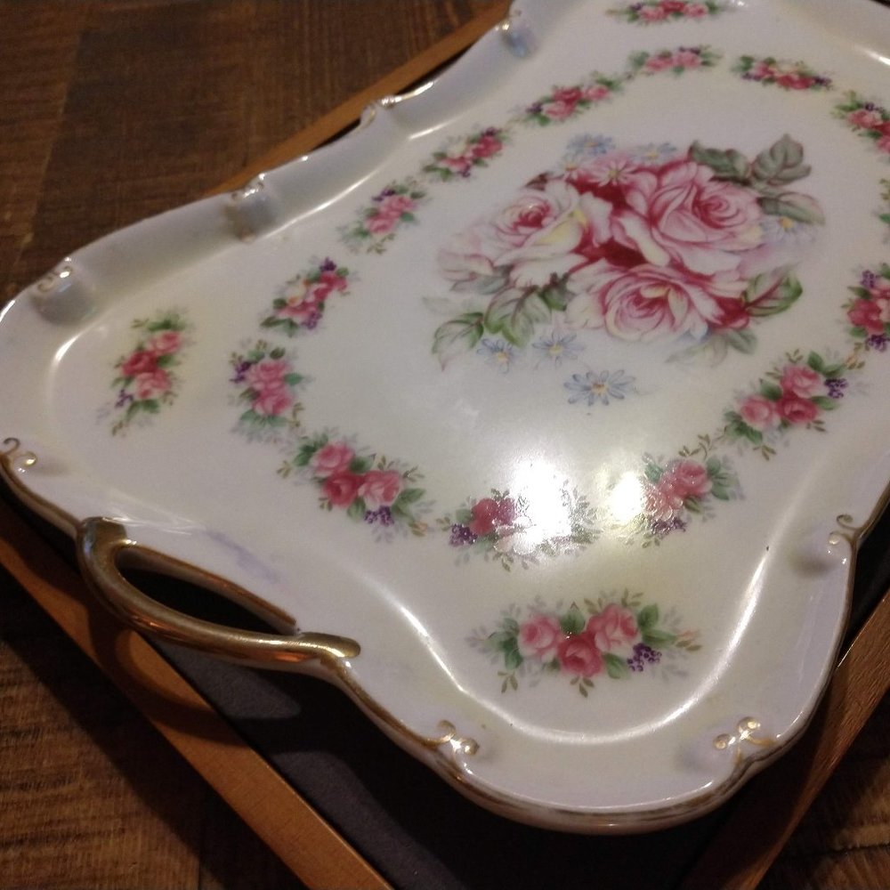 Beautiful Flower Tray - Picture 7 of 9